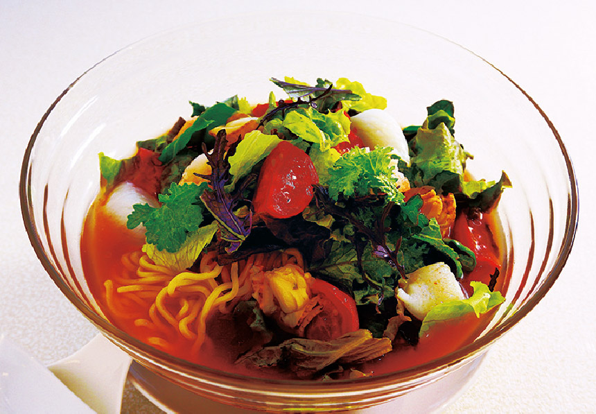 河北イタリア野菜の海鮮冷やしトマトスープ麺